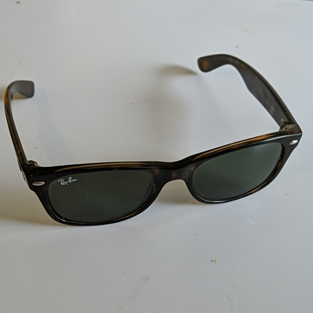 Ray-Ban new wayfarer